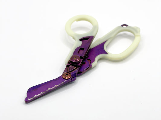 Folding Safety Shears multi-tool