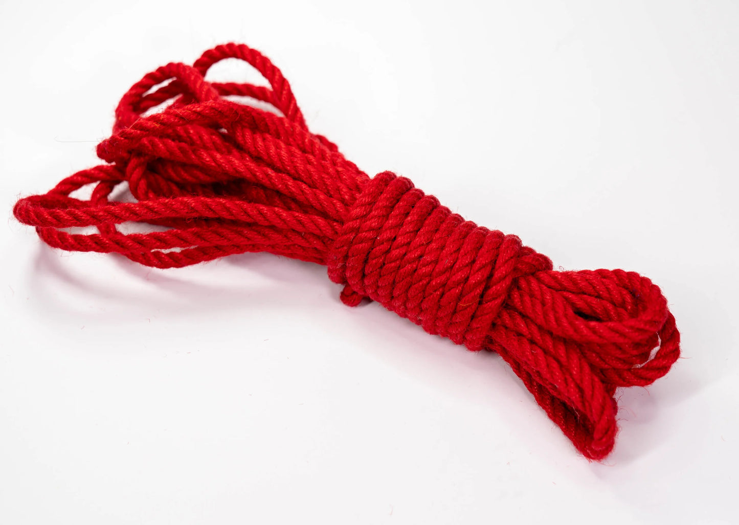 Kinbaku Studio 6mm Jute Rope - 8m hank - unconditioned