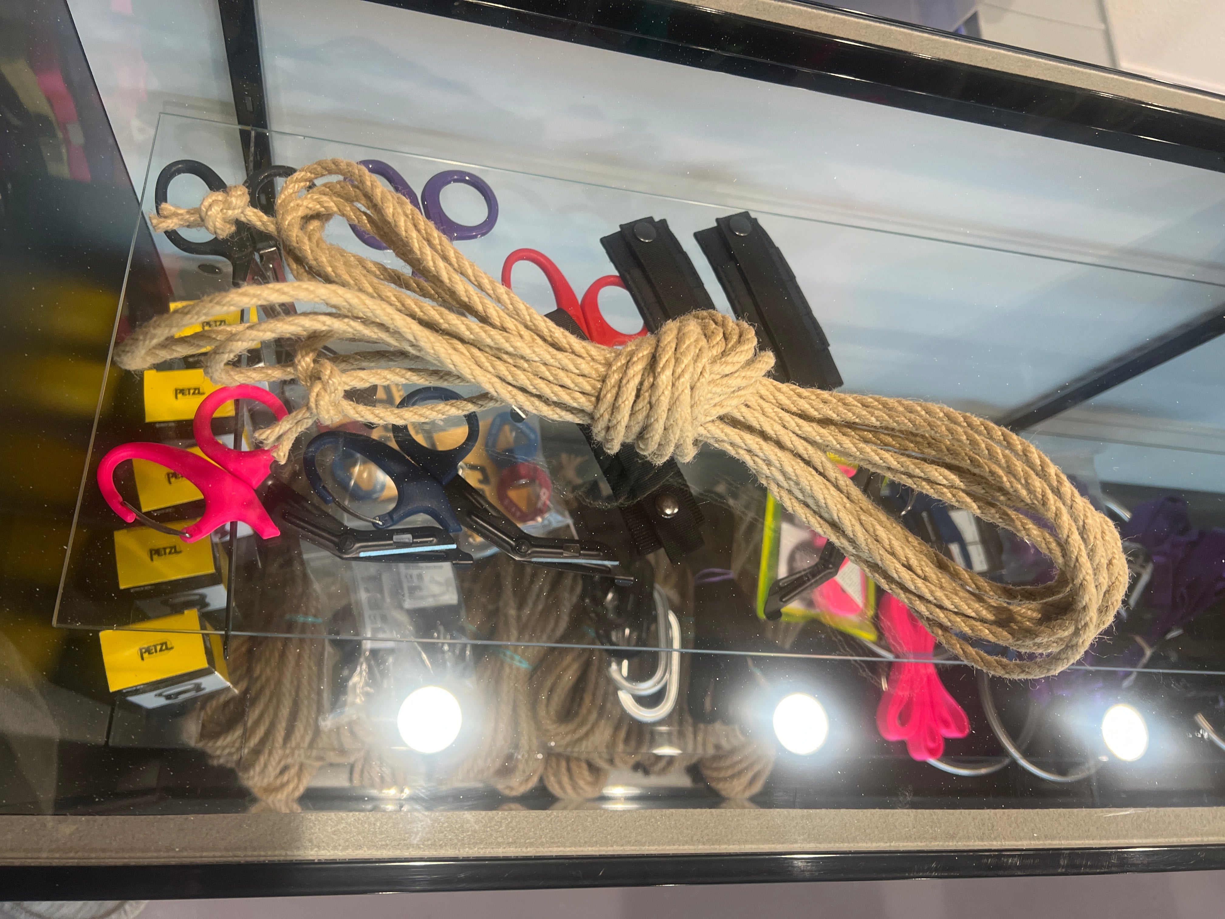 Hembex Rope Hempex 6mm Synthetic Rope - 8m+ hank – Shibari Supply